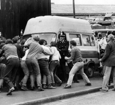 newport miners fight police 1985