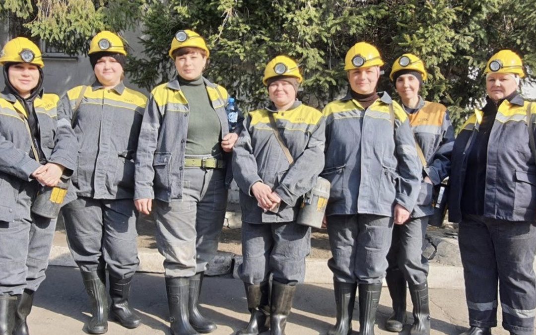 Ukraine women miners, students and workers